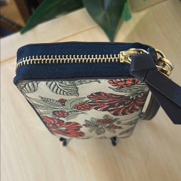 Tory Burch Wristlet Wallet Cream and Red Floral